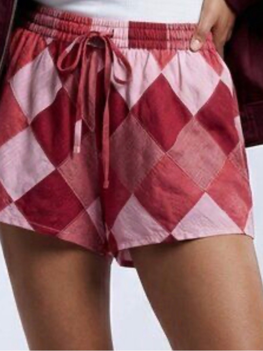Warm Red & Pink Diamond Check Drawstring Lounge Shorts size 2/Medium